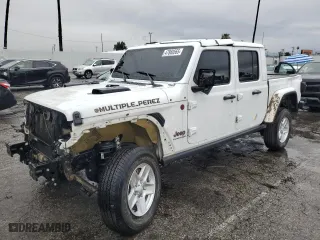 2021 Jeep Gladiator Rubicon with VIN 1C6JJTBM4ML556391, listed as a Copart auction lot 47860565 with 70,993 mi miles and Salvage Title. Bid and sale history available at carsss.com. Image 1.