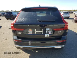 2022 Volvo XC60 Inscription with VIN YV4L12RLXN1083521, listed as a Copart auction lot 42866935 with 34,749 mi miles and Salvage title. Bid and sale history available at DreamBid. Image 6.