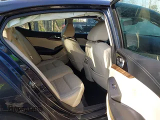 2017 Nissan Maxima SV z VIN 1N4AA6AP9HC399703, wystawiony jako IAAI lot #41858782 z przebiegiem 89 131 mil mil oraz . Historia ofert i sprzedaży dostępna na DreamBid. Obrazek 8.