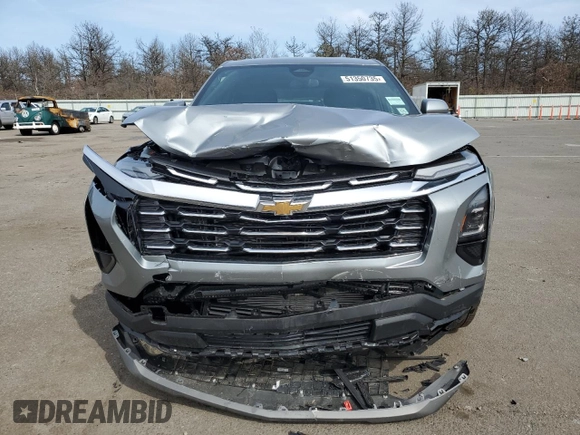 2025 Chevrolet Equinox FWD LT with VIN 3GNAXHEG5SL189293, listed as a Copart auction lot 51350735 with 1,763 mi miles and Salvage Title. Bid and sale history available at DreamBid. Image 5.