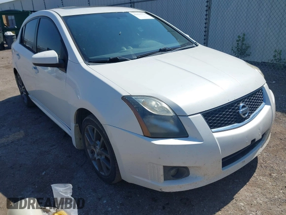2012 Nissan Sentra SE-R z VIN 3N1BB6AP2CL670385, wystawiony jako IAAI lot #42431771 z przebiegiem 186 513 mil mil oraz . Historia ofert i sprzedaży dostępna na DreamBid. Obrazek 1.