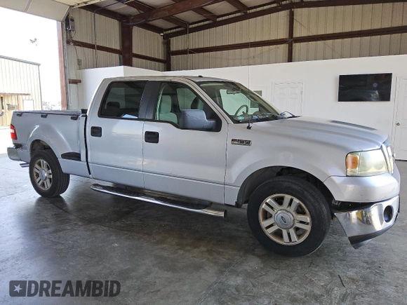 2007 Ford F-150 XLT z VIN 1FTRW02W17KD34981, wystawiony jako Copart lot #74465794 z przebiegiem 259 156 mil mil oraz Czysty tytuł • Clean title. Historia ofert i sprzedaży dostępna na DreamBid. Obrazek 4.