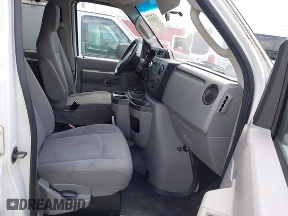 2011 Ford Econoline Passenger XL с VIN 1FBSS3BL2BDB39140, выставлен на аукционе IAAI как лот 42519630 с пробегом 115 095 миль миль и . История ставок и продаж доступна на DreamBid. Изображение 5.