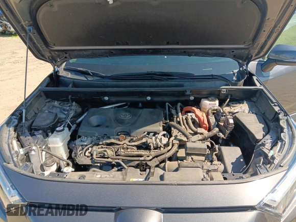 2022 Toyota RAV4 Hybrid XLE Premium with VIN 2T3B6RFV8NW035595, listed as a Copart auction lot 63302015 with 31,764 mi miles and Salvage title. Bid and sale history available at DreamBid. Image 11.