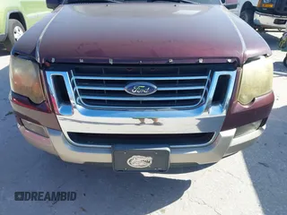 2006 Ford Explorer Eddie Bauer with VIN 1FMEU74E46UA22864, listed as a IAAI auction lot 42136513 with 175,401 mi miles. Bid and sale history available at carsss.com. Image 6.