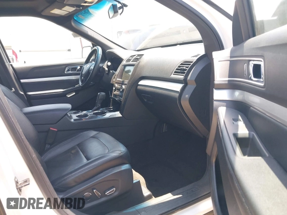 2017 Ford Explorer XLT с VIN 1FM5K7D8XHGA33952, выставлен на аукционе IAAI как лот 42623358 с пробегом 108 415 миль миль и . История ставок и продаж доступна на DreamBid. Изображение 5.