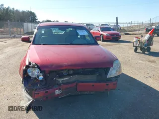 2007 Ford Five Hundred SEL z VIN 1FAHP24117G136626, wystawiony jako IAAI lot #41752547 z przebiegiem 157 924 mil mil oraz . Historia ofert i sprzedaży dostępna na DreamBid. Obrazek 6.