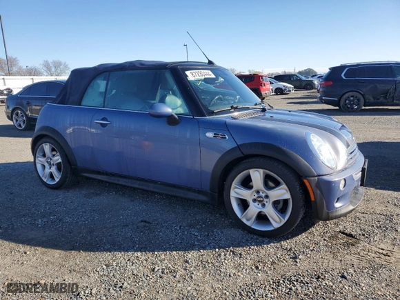2005 MINI Cooper Convertible S with VIN WMWRH33445TF82318, listed as a Copart auction lot 87230444 with 88,199 mi miles and Salvage Title. Bid and sale history available at carsss.com. Image 4.