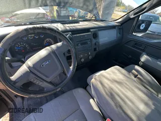 2013 Ford F-150 XL with VIN 1FTMF1CM7DFE09796, listed as a Copart auction lot 83859124 with 67,872 mi miles and Clean title. Bid and sale history available at DreamBid. Image 9.