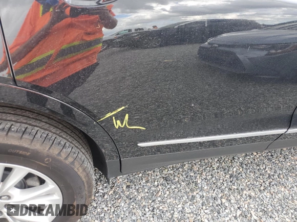 2022 Cadillac XT5 FWD Luxury z VIN 1GYKNAR49NZ159814, wystawiony jako Copart lot #74506584 z przebiegiem 7 069 mil mil oraz Nie do naprawy • Non repairable. Historia ofert i sprzedaży dostępna na DreamBid. Obrazek 13.