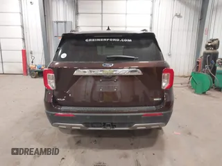 2020 Ford Explorer XLT with VIN 1FMSK8DHXLGA27909, listed as a IAAI auction lot 40822423 with 90,458 mi miles. Bid and sale history available at carsss.com. Image 16.