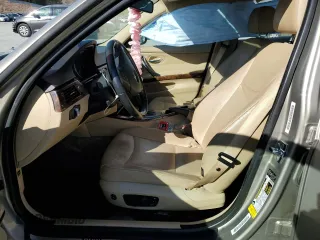 2009 BMW 3 Series 328i с VIN WBAPH77599NM30687, выставлен на аукционе Copart как лот 45596425 с пробегом Не указан миль и Списание • Salvage title. История ставок и продаж доступна на DreamBid. Изображение 7.
