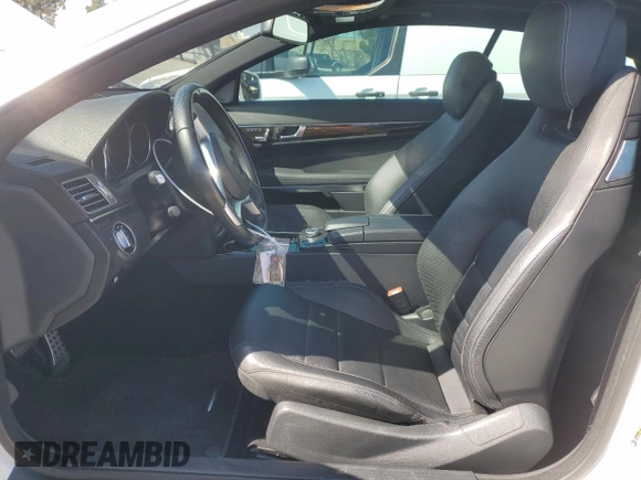 2017 Mercedes-Benz E-Class E 400 with VIN WDDKJ6FB5HF353494, listed as a Copart auction lot 46465035 with 82,759 mi miles and Salvage Title. Bid and sale history available at carsss.com. Image 7.