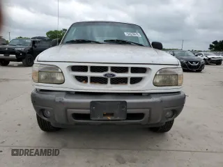 2000 Ford Explorer Sport with VIN 1FMYU60E0YUA70071, listed as a Copart auction lot 54078615 with 189,103 mi miles and Clean title. Bid and sale history available at DreamBid. Image 5.