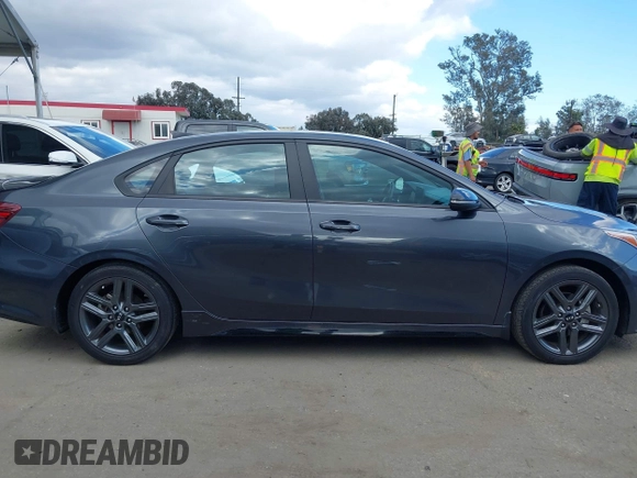 2020 Kia Forte GT-Line with VIN 3KPF34ADXLE246849, listed as a IAAI auction lot 42065956 with 37,507 mi miles. Bid and sale history available at carsss.com. Image 14.