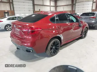 2018 BMW X6 xDrive35i z VIN 5UXKU2C59J0Z62359, wystawiony jako IAAI lot #41866547 z przebiegiem 57 544 mil mil oraz . Historia ofert i sprzedaży dostępna na DreamBid. Obrazek 4.