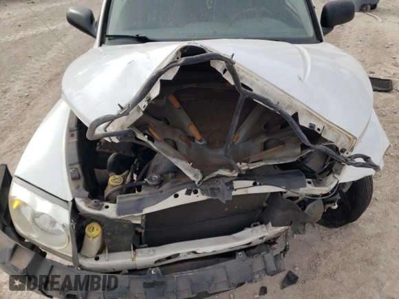 2006 Dodge Dakota SLT with VIN 1D7HE42K86S607616, listed as a Copart auction lot 45513205 with 181,107 mi miles and Salvage Title. Bid and sale history available at carsss.com. Image 13.