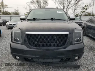 2013 GMC Yukon SLT with VIN 1GKS1CE04DR108045, listed as a Copart auction lot 43764805 with 250,871 mi miles and Clean Title. Bid and sale history available at carsss.com. Image 5.