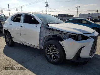 2024 Lexus NX 250 with VIN JTJADCAZXR5016226, listed as a Copart auction lot 43197805 with 17,640 mi miles and Salvage title. Bid and sale history available at DreamBid. Image 4.