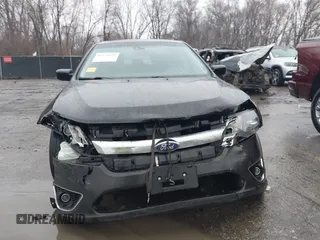 2011 Ford Fusion SEL with VIN 3FAHP0CG7BR221353, listed as a IAAI auction lot 41174122 with 152,766 mi miles. Bid and sale history available at carsss.com. Image 6.