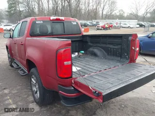 2016 Chevrolet Colorado 2WD Z71 with VIN 1GCGSDE39G1371407, listed as a IAAI auction lot 41796632 with 185,422 mi miles. Bid and sale history available at carsss.com. Image 3.