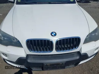 2008 BMW X5 3.0si with VIN 5UXFE43568L003293, listed as a IAAI auction lot 42054258 with 218,524 mi miles. Bid and sale history available at carsss.com. Image 6.