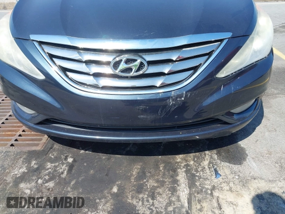 2013 Hyundai Sonata Limited with VIN 5NPEC4AC6DH541950, listed as a IAAI auction lot 41805171 with 162,706 mi miles and . Bid and sale history available at carsss.com. Image 12.