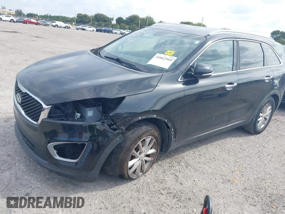 2016 Kia Sorento LX with VIN 5XYPG4A36GG086896, listed as a IAAI auction lot 41862568 with 75,277 mi miles. Bid and sale history available at carsss.com. Image 6.