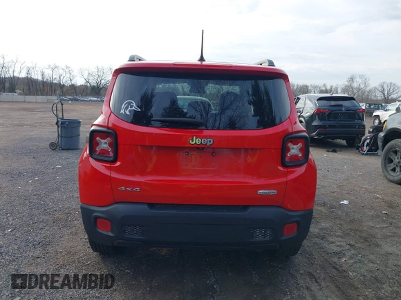 2017 Jeep Renegade Latitude with VIN ZACCJBBB7HPG27689, listed as a IAAI auction lot 42010657 with 143,202 mi miles. Bid and sale history available at carsss.com. Image 17.