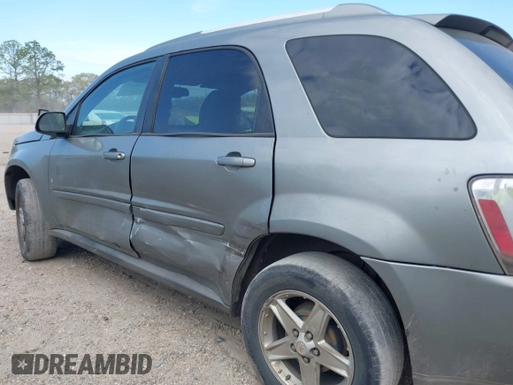 2006 Chevrolet Equinox LT z VIN 2CNDL63F466090776, wystawiony jako IAAI lot #41769969 z przebiegiem 167 627 mil mil oraz . Historia ofert i sprzedaży dostępna na DreamBid. Obrazek 6.