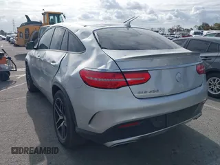 2016 Mercedes-Benz GLE 450 AMG z VIN 4JGED6EB2GA042225, wystawiony jako IAAI lot #42062976 z przebiegiem 101 641 mil mil oraz . Historia ofert i sprzedaży dostępna na DreamBid. Obrazek 3.