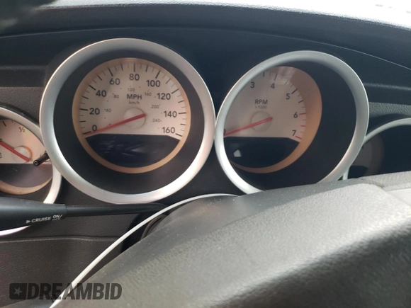 2006 Dodge Magnum R/T z VIN 2D4GV57236H361041, wystawiony jako Copart lot #84089424 z przebiegiem Nie podano mil oraz Szkoda całkowita • Salvage title. Historia ofert i sprzedaży dostępna na DreamBid. Obrazek 9.