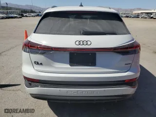 2024 Audi Q4 e-tron Premium Plus with VIN WA1L2BFZ2RP000542, listed as a Copart auction lot 58436604 with 4,946 mi miles and Salvage Title. Bid and sale history available at carsss.com. Image 6.