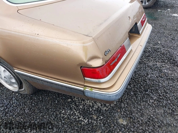 1985 Ford Thunderbird with VIN 1FABP46F2FH175017, listed as a IAAI auction lot 42222867 with 77,911 mi miles and . Bid and sale history available at DreamBid. Image 6.