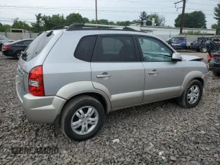 2006 Hyundai Tucson GLS with VIN KM8JN72D96U357608, listed as a Copart auction lot 65163644 with 100,299 mi miles and Salvage Title. Bid and sale history available at carsss.com. Image 3.