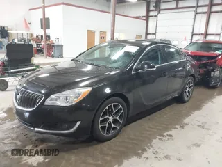 2017 Buick Regal Sport Touring with VIN 2G4GL5EX1H9101733, listed as a IAAI auction lot 41839210 with 122,890 mi miles. Bid and sale history available at carsss.com. Image 17.