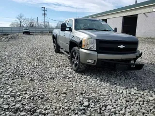 2007 Chevrolet Silverado 1500 LTZ with VIN 2GCEK19J571509307, listed as a Copart auction lot 50901465 with 130,473 mi miles and Salvage Title. Bid and sale history available at carsss.com. Image 11.