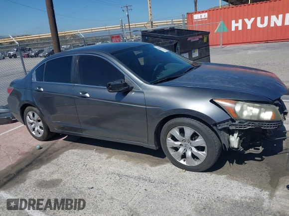 2008 Honda Accord LX z VIN JHMCP263X8C015541, wystawiony jako IAAI lot #42328358 z przebiegiem 179 747 mil mil oraz . Historia ofert i sprzedaży dostępna na DreamBid. Obrazek 14.