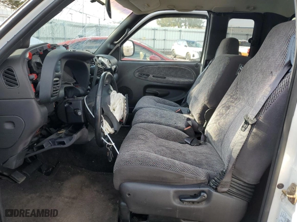 2001 Dodge Ram 1500 with VIN 1B7HC13Y01J200258, listed as a Copart auction lot 45881305 with 0 mi miles and Salvage Title. Bid and sale history available at carsss.com. Image 7.