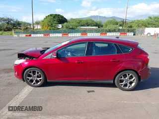 2013 Ford Focus SE with VIN 1FADP3K2XDL138779, listed as a IAAI auction lot 41644711 with 87,298 mi miles. Bid and sale history available at carsss.com. Image 13.