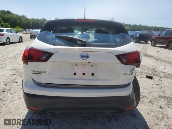 2017 Nissan Rogue SV with VIN JN1BJ1CR5HW109992, listed as a Copart auction lot 59020895 with 83,107 mi miles and Salvage title. Bid and sale history available at DreamBid. Image 6.