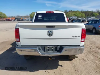 2018 Ram 2500 Tradesman with VIN 3C6UR5CJ1JG336382, listed as a IAAI auction lot 39077896 with 118,111 mi miles and . Bid and sale history available at DreamBid. Image 17.