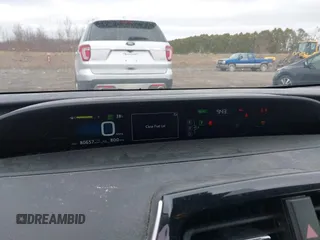 2017 Toyota Prius Plus z VIN JTDKARFP0H3016014, wystawiony jako IAAI lot #41797703 z przebiegiem 80 657 mil mil oraz . Historia ofert i sprzedaży dostępna na DreamBid. Obrazek 7.