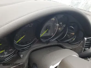2016 Porsche Panamera S Hybrid with VIN WP0AD2A70GL040734, listed as a Copart auction lot 74399484 with 0 mi miles and Non Repairable. Bid and sale history available at carsss.com. Image 9.