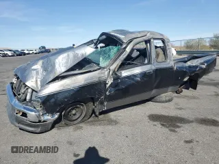 1997 Toyota T100 DX z VIN JT4TN12D0V0035777, wystawiony jako Copart lot #54016555 z przebiegiem 170 779 mil mil oraz Nie do naprawy • Non repairable. Historia ofert i sprzedaży dostępna na DreamBid. Obrazek 1.