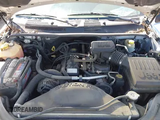 2003 Jeep Grand Cherokee Laredo with VIN 1J4GX48S03C577759, listed as a IAAI auction lot 41969103 with 91,305 mi miles. Bid and sale history available at carsss.com. Image 10.