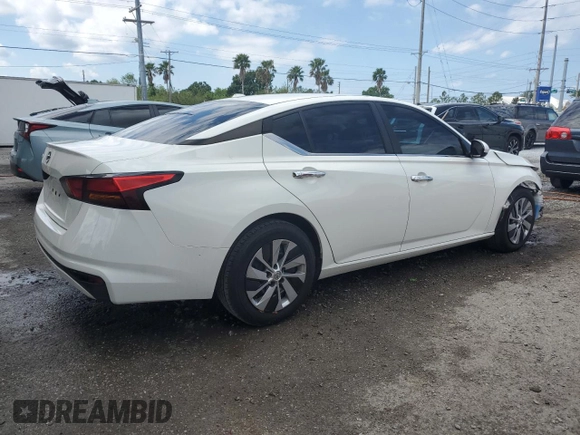 2020 Nissan Altima S with VIN 1N4BL4BV5LC243070, listed as a Copart auction lot 52736115 with 92,851 mi miles and Non Repairable. Bid and sale history available at carsss.com. Image 3.