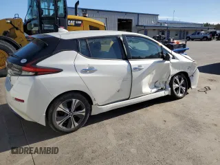 2020 Nissan LEAF SV Plus z VIN 1N4BZ1CP2LC307711, wystawiony jako Copart lot #55229505 z przebiegiem 42 467 mil mil oraz Szkody całkowita. Historia ofert i sprzedaży dostępna na DreamBid. Obrazek 3.