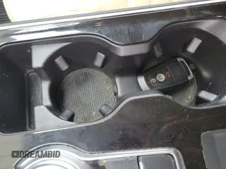 2019 Ford Edge SEL с VIN 2FMPK4J99KBC10770, выставлен на аукционе IAAI как лот 42785530 с пробегом 36 292 миль миль и . История ставок и продаж доступна на DreamBid. Изображение 9.