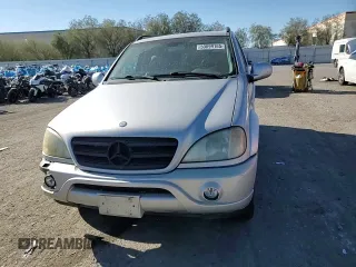 2001 Mercedes-Benz M 320/430/500 z VIN 4JGAB54E91A274807, wystawiony jako Copart lot #50099165 z przebiegiem 250 220 mil mil oraz Szkoda całkowita • Salvage title. Historia ofert i sprzedaży dostępna na DreamBid. Obrazek 12.